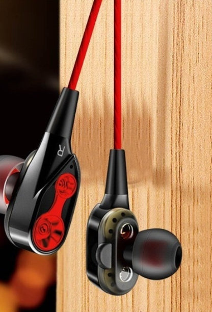 Wired dynamic headphones