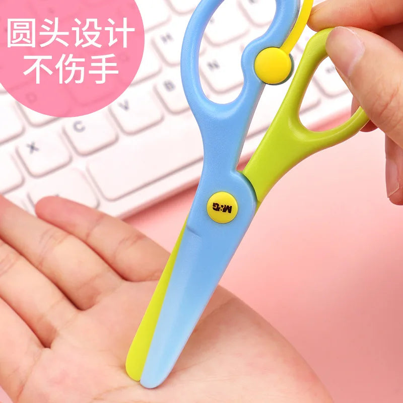 M&G Elastic Children's Scissors Random Colors Labor-saving Elastic Plastic Children's Scissors Hand-made Paper-cut