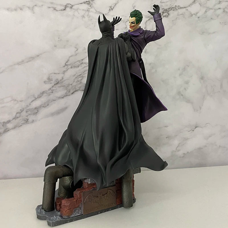 DC Batman VS Joker Action Figure Arkham Comic Anime Bruce Wayne Joker Figure With Base Big Statue Collection Model